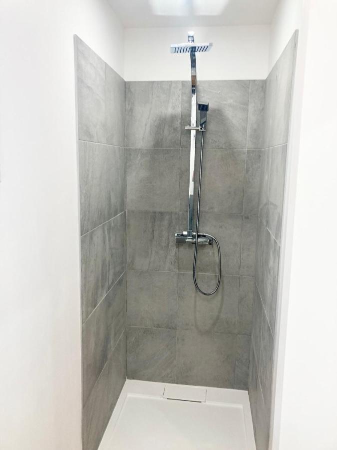Mas Feuillade Logement Partage Nimes Ngoại thất bức ảnh